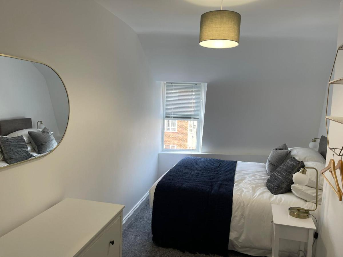 Brand New Montrouge Apartments - Perfect Location!! Portsmouth Exterior foto
